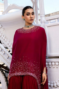 Huma Mistry Official Vinea product with intricate design and vibrant colors, showcasing the detailed craftsmanship of the accessory.